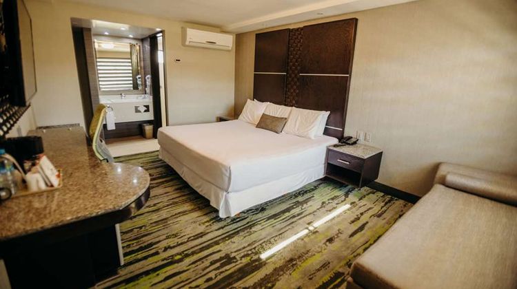 Calafia Hotel Room