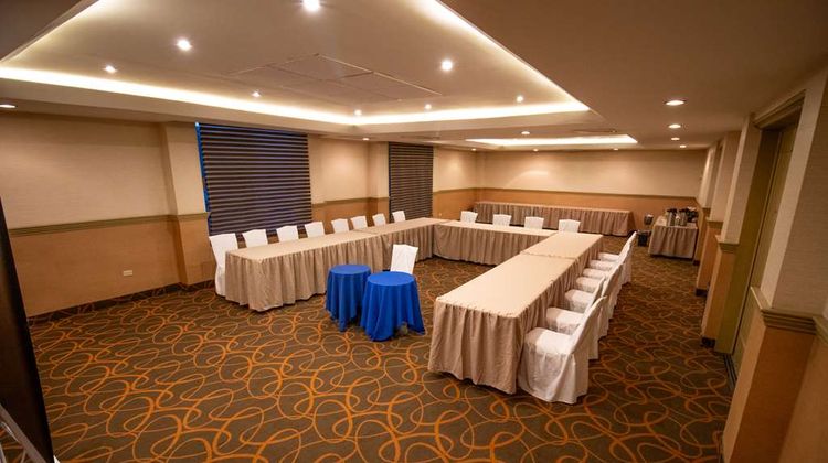 Araiza Inn Palmira Meeting