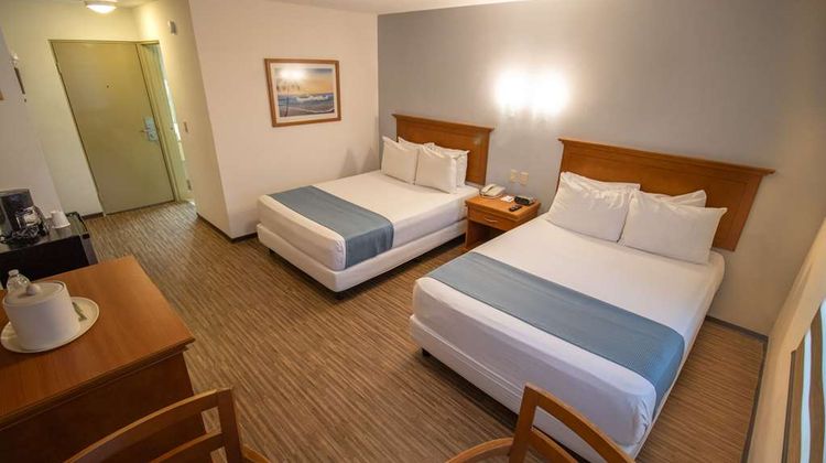 Araiza Inn Palmira Room