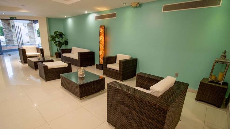 Araiza Inn Palmira Lobby