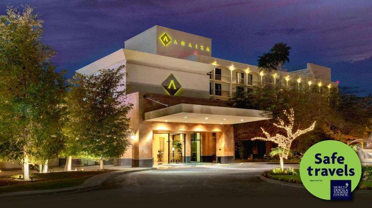 Araiza Hotel & Convention Ctr Exterior
