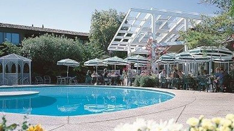 <b>Dinah's Garden Hotel Palo Alto Exterior</b>. Images powered by <a href="https://iceportal.shijigroup.com/" title="IcePortal" target="_blank">IcePortal</a>.