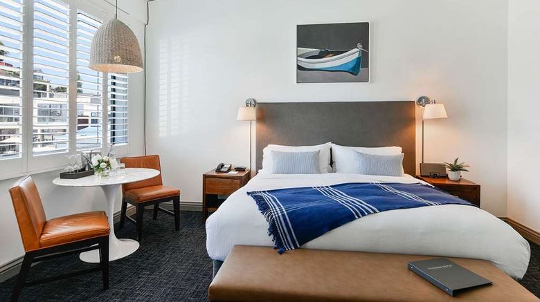 <b>Waters Edge Hotel Room</b>. Images powered by <a href="https://iceportal.shijigroup.com/" title="IcePortal" target="_blank">IcePortal</a>.