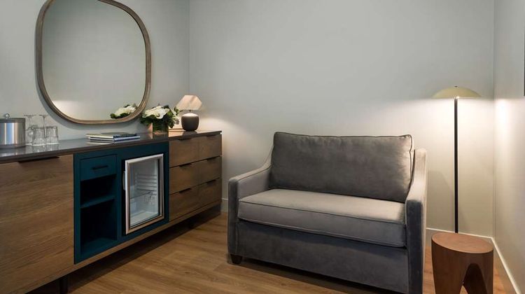 Acqua Hotel Suite