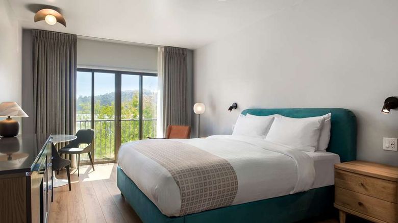 <b>Acqua Hotel Room</b>. Images powered by <a href=https://www.travelagewest.com/Hotels/Mill-Valley-CA/