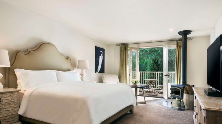 Mill Valley Inn Room