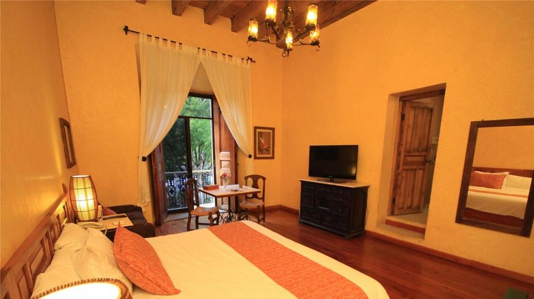 <b>Ciudad Real Centro Historico Suite</b>. Images powered by <a href="https://iceportal.shijigroup.com/" title="IcePortal" target="_blank">IcePortal</a>.