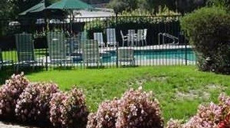 Lake Natoma Inn Recreation
