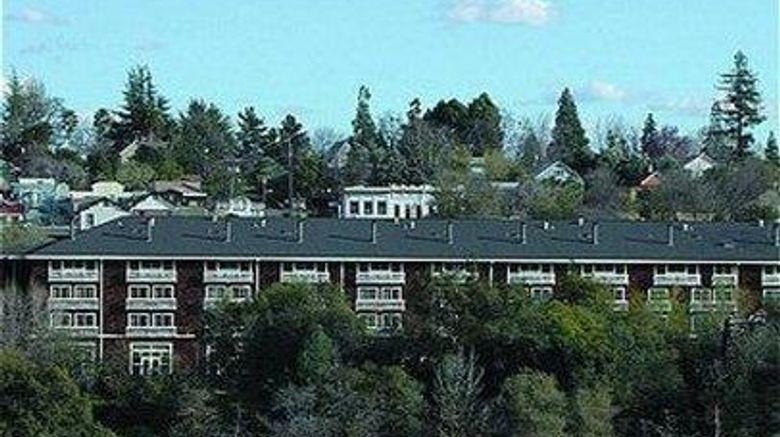 Lake Natoma Inn Exterior. Images powered by <a href="https://iceportal.shijigroup.com" target="_blank" rel="noopener">Ice Portal</a>.