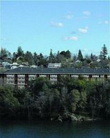 Lake Natoma Inn