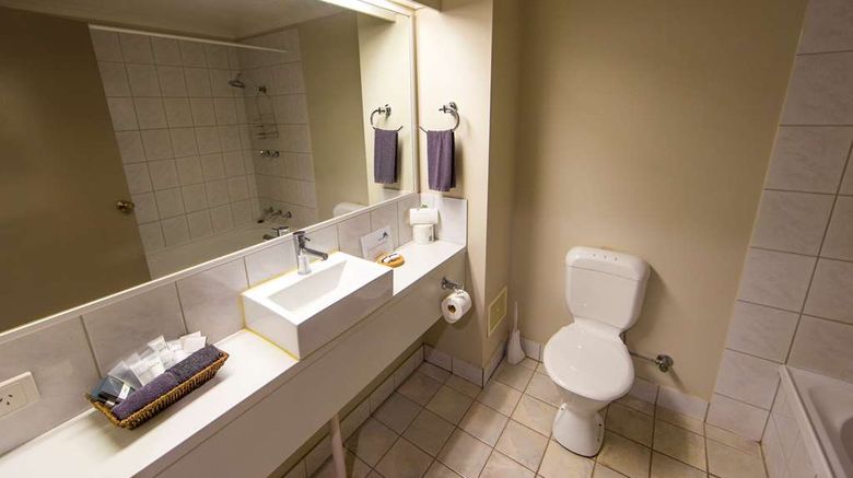 <b>Kununurra Country Club Resort Room</b>. Images powered by <a href="https://iceportal.shijigroup.com/" title="IcePortal" target="_blank">IcePortal</a>.