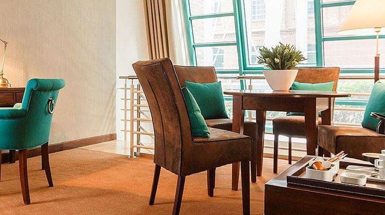 <b>Ameron Hotel Abion Spreebogen Waterside Suite</b>. Images powered by <a href="https://iceportal.shijigroup.com/" title="IcePortal" target="_blank">IcePortal</a>.
