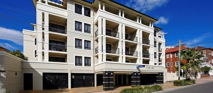 Coogee Bay Hotel Exterior