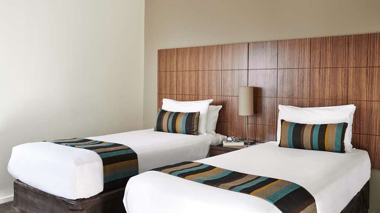 <b>Punthill Knox Suite</b>. Images powered by <a href="https://iceportal.shijigroup.com/" title="IcePortal" target="_blank">IcePortal</a>.