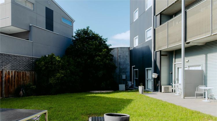 Punthill Essendon Grand Exterior