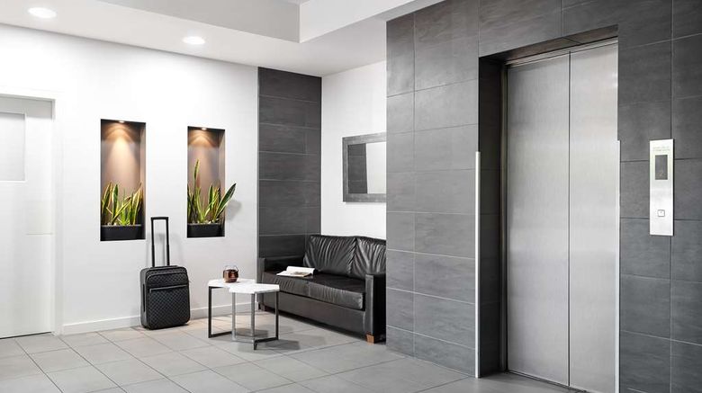 <b>Punthill Oakleigh Lobby</b>. Images powered by <a href="https://iceportal.shijigroup.com/" title="IcePortal" target="_blank">IcePortal</a>.