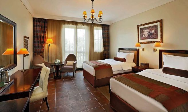 Arabian Ranches Golf Club Room