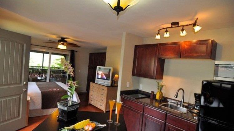 Paradise Bay Resort Suite