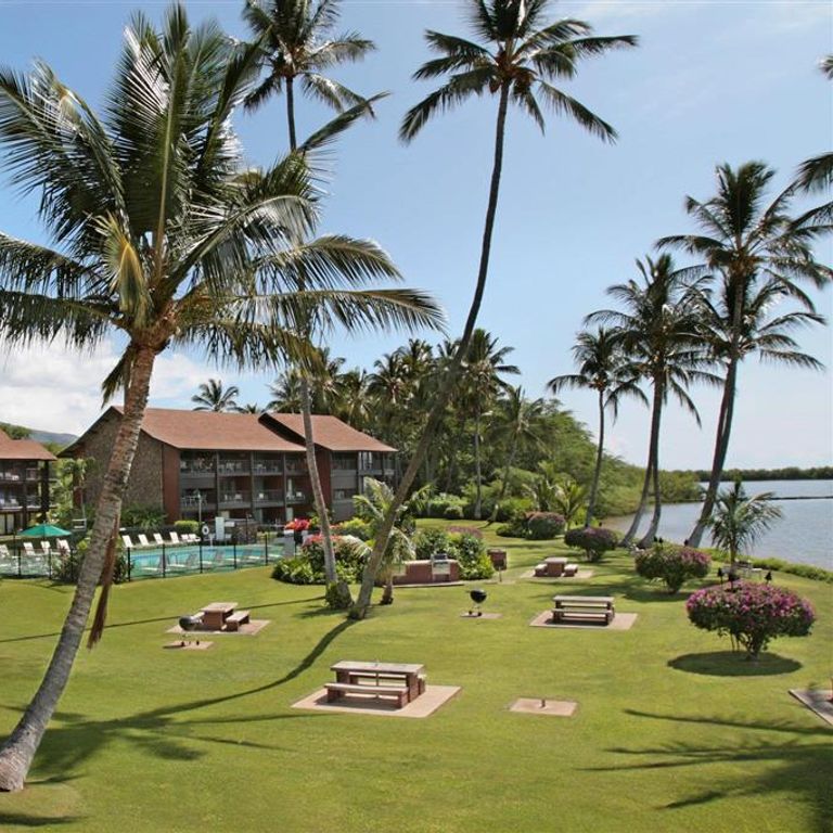 Castle Molokai Shores Suites