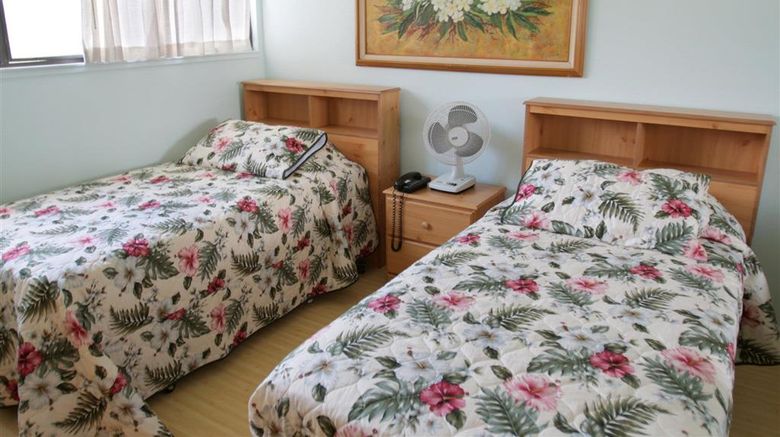 <b>Castle Molokai Shores Suites Room</b>. Images powered by <a href="https://iceportal.shijigroup.com/" title="IcePortal" target="_blank">IcePortal</a>.