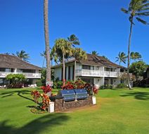 Kiahuna Plantation & The Beach Bungalows Exterior
