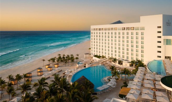 Le Blanc Spa Resort Cancun Exterior