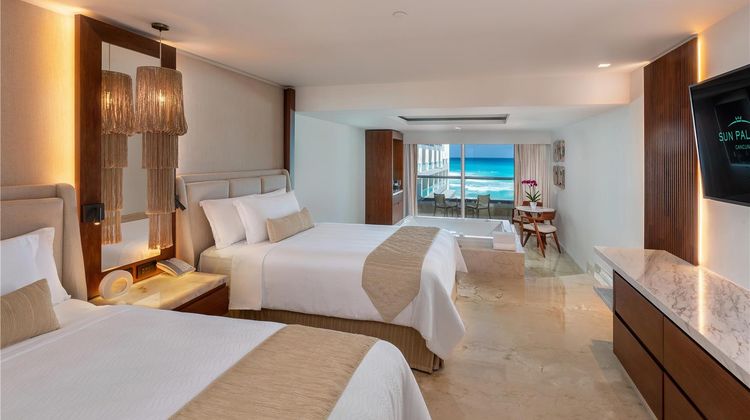 Club Regina Cancun Room