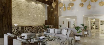 Club Regina Cancun Lobby