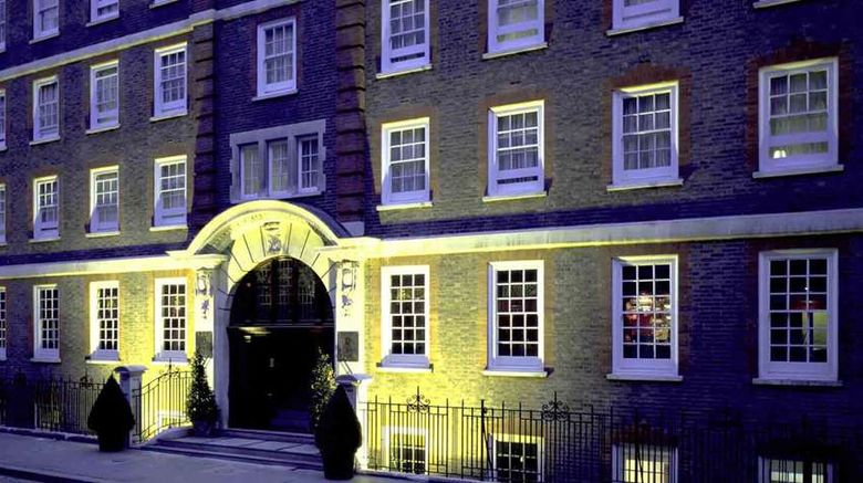 <b>Gem Fitzrovia Hotel Exterior</b>. Images powered by <a href="https://iceportal.shijigroup.com/" title="IcePortal" target="_blank">IcePortal</a>.