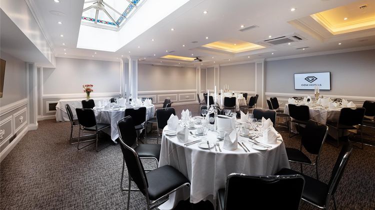Gem Fitzrovia Hotel Meeting