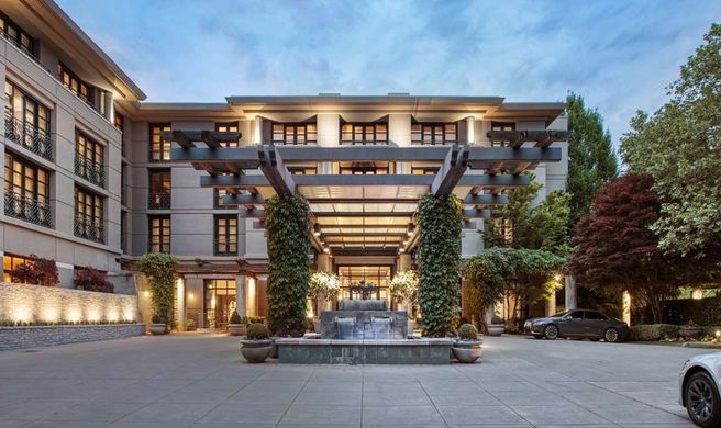 Hotel Bellevue Exterior