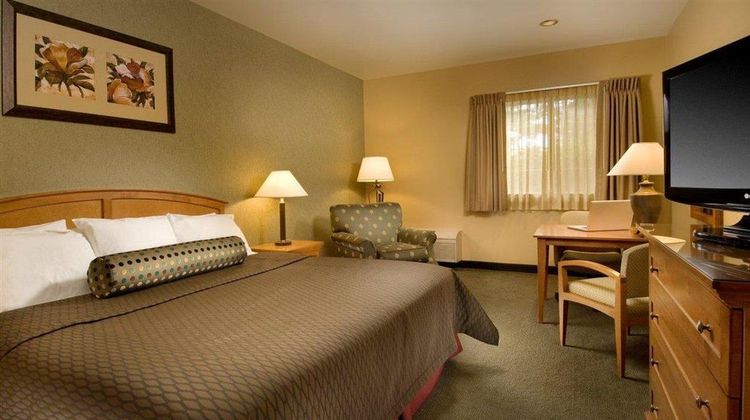 Redmond Inn Room