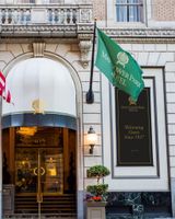 Mayflower Park Hotel