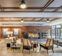Inn at the Market Lobby