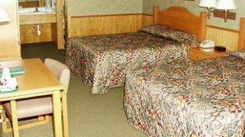 <b>Poulsbo Inn & Suites Room</b>. Images powered by <a href="https://iceportal.shijigroup.com/" title="IcePortal" target="_blank">IcePortal</a>.