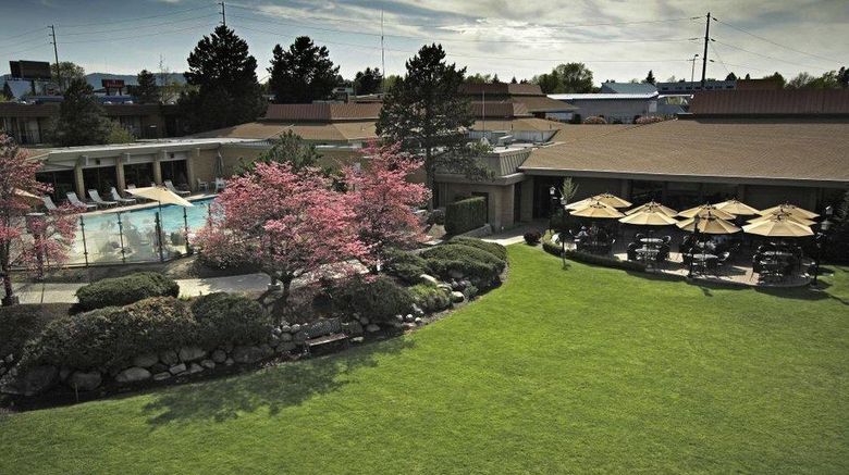 Mirabeau Park Hotel  and  Convention Center Exterior. Images powered by <a href="https://iceportal.shijigroup.com" target="_blank" rel="noopener">Ice Portal</a>.