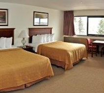 Alex Hotel & Suites Room