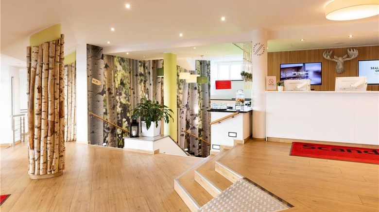 <b>Scandic Berlin Kurfuerstendamm Lobby</b>. Images powered by <a href="https://iceportal.shijigroup.com/" title="IcePortal" target="_blank">IcePortal</a>.