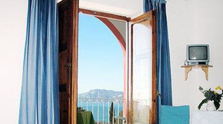 <b>Hotel Villa Bellavista Room</b>. Images powered by <a href="https://iceportal.shijigroup.com/" title="IcePortal" target="_blank">IcePortal</a>.