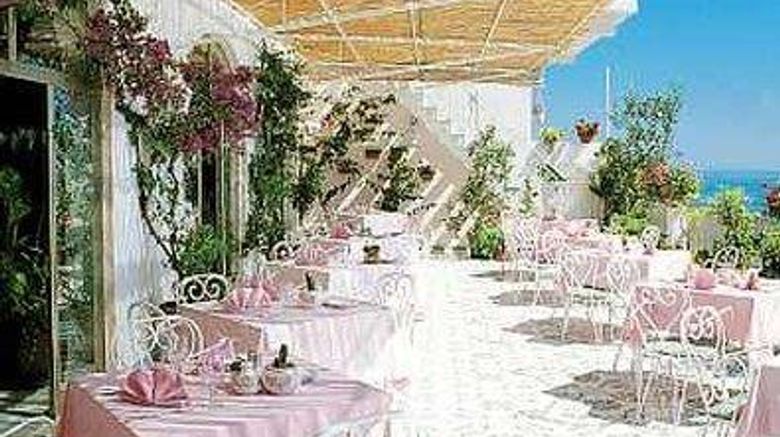 <b>Hotel Villa Bellavista Restaurant</b>. Images powered by <a href="https://iceportal.shijigroup.com/" title="IcePortal" target="_blank">IcePortal</a>.