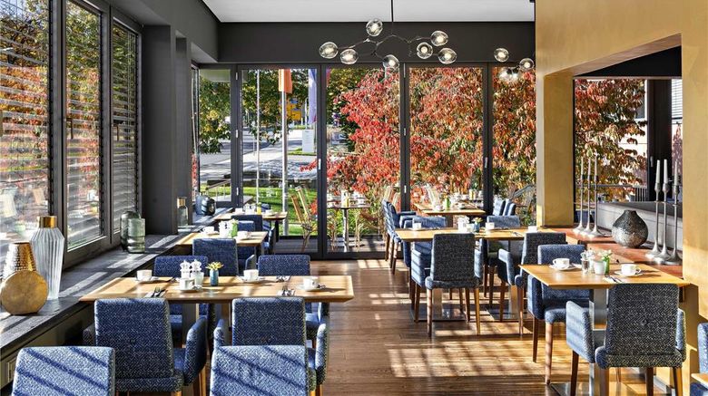 <b>Hotel Central Hof Partner of SORAT Hotel Restaurant</b>. Images powered by <a href="https://iceportal.shijigroup.com/" title="IcePortal" target="_blank">IcePortal</a>.