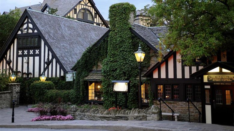 <b>Old Mill Toroto Exterior</b>. Images powered by <a href="https://iceportal.shijigroup.com/" title="IcePortal" target="_blank">IcePortal</a>.