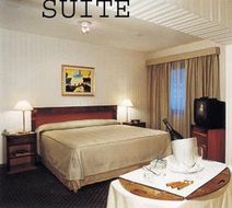 Argenta Tower Hotel & Suites Suite