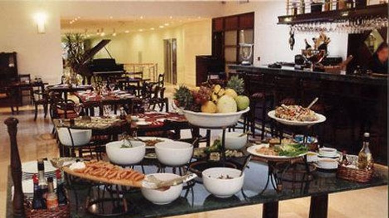 <b>Argenta Tower Hotel & Suites Restaurant</b>. Images powered by <a href="https://iceportal.shijigroup.com/" title="IcePortal" target="_blank">IcePortal</a>.