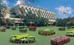 Avari Hotel