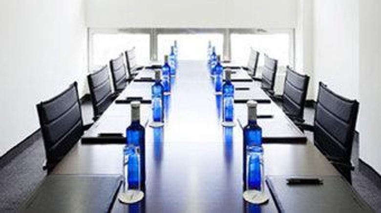 <b>Ibiza Gran Hotel Meeting</b>. Images powered by <a href="https://iceportal.shijigroup.com/" title="IcePortal" target="_blank">IcePortal</a>.