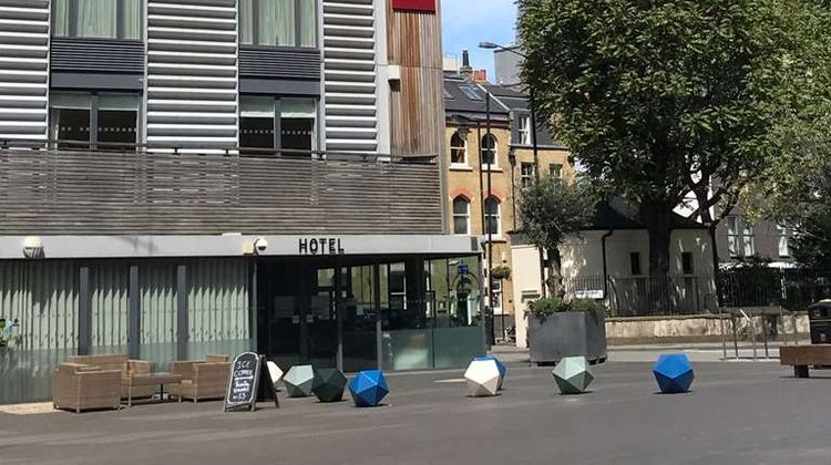 Bermondsey Square Hotel Exterior