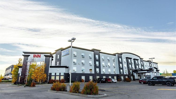 Service Plus Inns & Suites Exterior