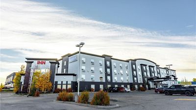 Service Plus Inns & Suites