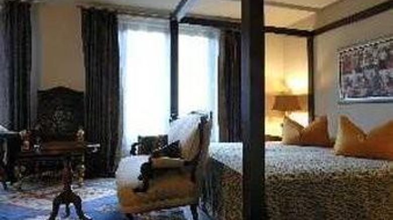 <b>Ambiance Rivoli Hotel Suite</b>. Images powered by <a href="https://iceportal.shijigroup.com/" title="IcePortal" target="_blank">IcePortal</a>.
